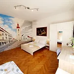 B&B 비앤비 테슬로바 3*