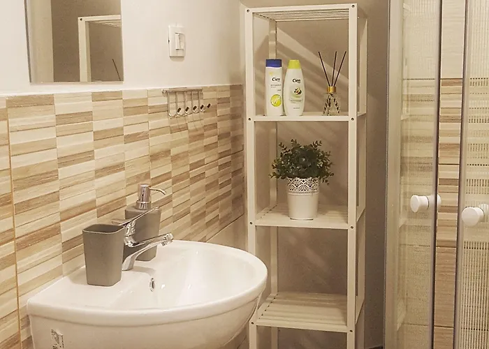 Couette-café Teslova