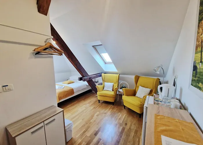 Couette-café Teslova