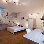 Teslova Bed & Breakfast