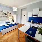 Nočitev z zajtrkom Teslova
