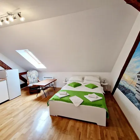 Teslova Любляна