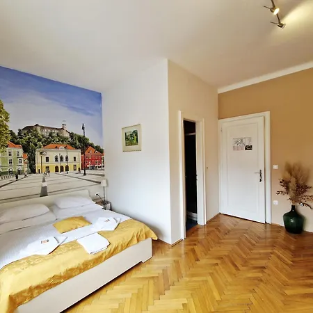 Teslova Bed and Breakfast