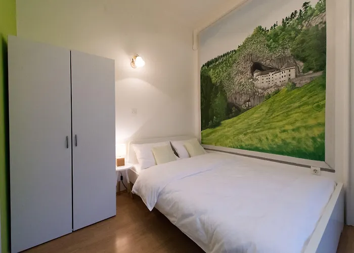 Bed and Breakfast Teslova Λιουμπλιάνα