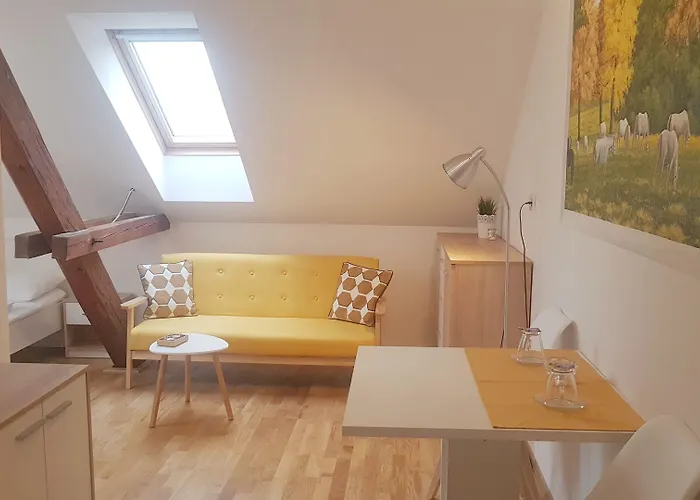 Teslova Bed and Breakfast Λιουμπλιάνα