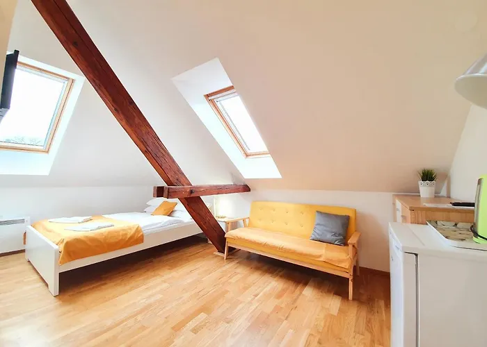 Teslova Bed and Breakfast Λιουμπλιάνα